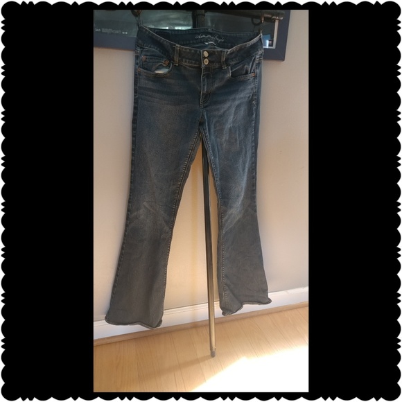 American Eagle Outfitters Denim - American Eagle Artist Super Stretch 12